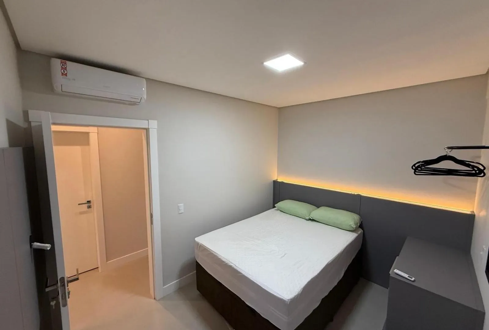 גוברנדור סלסו רמוס Cod 89 - Apartamento Apaixonante Na Praia Grande דירה גוברנדור סלסו רמוס